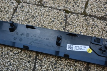ДЕКОР ДВЕРНОЙ НАКЛАДКИ PASSAT B8 3G0867449 3G0867450
