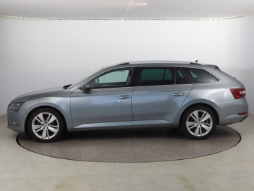 Skoda Superb III Kombi 2.0 TDI 190KM 2017 Skoda Superb 2.0 TDI, Salon Polska, 187 KM, Navi, zdjęcie 2