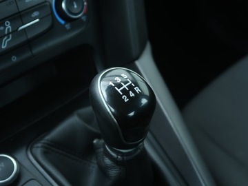 Ford Focus III Sedan Facelifting 1.6 Ti-VCT 105KM 2017 Ford Focus 1.6 i, Salon Polska, GAZ, VAT 23%, zdjęcie 16