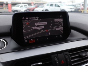 Mazda 6 III Kombi Facelifting 2016 2.2 SKYACTIV-D I-ELOOP 175KM 2017 Mazda 6 2.2 Skyactiv-D, Salon Polska, Serwis ASO, zdjęcie 11