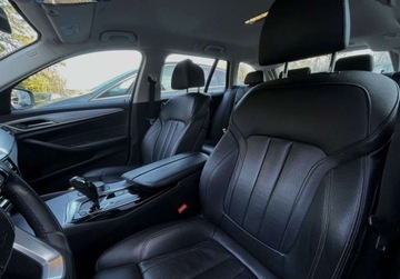 BMW Seria 5 F10-F11 Touring Facelifting 520d 190KM 2017 BMW Seria 5 2.0D 190KM SKORA gwarancjaFULL LED AUTOMAT zarejestrowana, zdjęcie 32