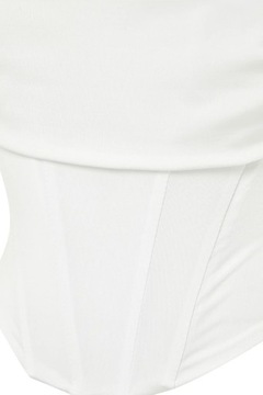 КОРСЕТ TRENDYOL С ПОДПЯТКОЙ БЕЛЫЙ 34 20 РА