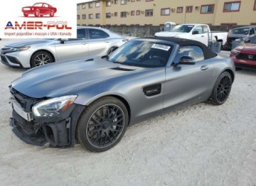 Mercedes AMG GT C190 2018 Mercedes-Benz AMG GT 2018 4.0l 4.0 Benzyna 469KM