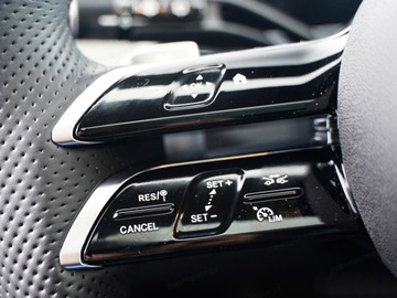 Mercedes GLC C254/X254 2025 MERCEDES-BENZ GLC 300 e 4-Matic AMG Line 2.0 (360KM) 2025, zdjęcie 13