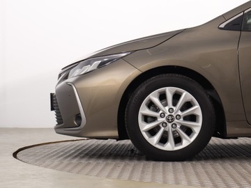 Toyota Corolla XII Sedan 1.8 Hybrid 122KM 2022 Toyota Corolla 1.8 Hybrid, Salon Polska, zdjęcie 14
