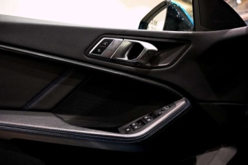 BMW Seria 2 G42-U06 Active Tourer 1.5 218i 136KM 2021 BMW Seria 2 218iFV23Step TronicLED Fog LightsShadow-LineModel M Sport, zdjęcie 10