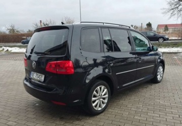 Volkswagen Touran II 1.6 TDI 105KM 2011 Volkswagen Touran Volkswagen Touran 1.6 TDI DPF Highline 1.6 Diesel 105KM, zdjęcie 2