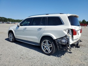 Mercedes Klasa GL X166 2015 Mercedes-Benz GL 2015 Mercedes-Benz GL 550 4MATIC 4.6 Benzyna 429KM, zdjęcie 3