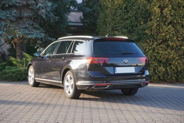 Volkswagen Passat B8 Alltrack Facelifting 2.0 TDI SCR 200KM 2021 Volkswagen Passat Bezwypadek 4Mot. LED Matrix ACC Kamera Skora Virtu, zdjęcie 4