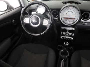 Mini One II Hatchback 1.4 75KM 2010 MINI 3-door One, Klima,ALU, El. szyby, zdjęcie 6