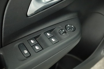 Opel Corsa F Hatchback 5d 1.2 Turbo 100KM 2023 Opel Corsa 1.2 Turbo, Salon Polska, Serwis ASO, zdjęcie 15