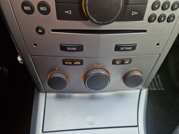 Opel Astra H GTC 1.9 CDTI ECOTEC 120KM 2007 Opel Astra GTC 1.9 CDTI 120 KM, Klimatyzacja,, zdjęcie 17