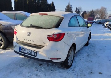 Seat Ibiza IV Hatchback 5d Facelifting 1.2 TDI CR 75KM 2014 Seat Ibiza 2014r, 1.2 TDI. Uszkodzony przod. 1.2 Diesel 75KM, zdjęcie 2