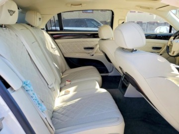 Bentley Continental III 2018 Bentley Flying Spur 2018 4.0l 4.0 Benzyna 500KM, zdjęcie 10