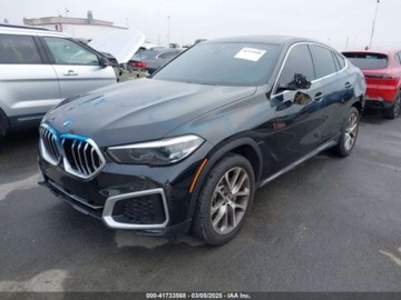 BMW X6 G06 2021 BMW X6 2021 BMW X6 XDRIVE40I 3.0 Benzyna 335KM, zdjęcie 2
