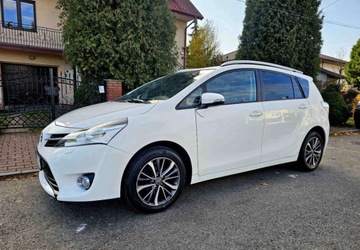 Toyota Verso Minivan Facelifting 1.8 Valvematic 147KM 2016 Toyota Verso Toyota Verso 1.8 7-Sitzer Life 1.8 Benzyna 147KM, zdjęcie 4