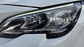 Peugeot 5008 II Crossover 1.2 PureTech 130KM 2018 Peugeot 5008 7 Osobowy Automat Klima, zdjęcie 10