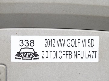 LAMPA OSVĚTLENÍ INTERIÉR KABINY POLSTROVÁNÍ VW GOLF VI 6 MK6 1K8947105M