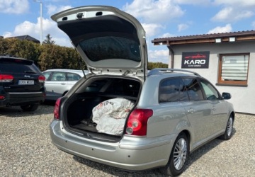 Toyota Avensis II Kombi 2.0 D-4D 126KM 2006 Toyota Avensis GWARANCJA 2.0 Diesel 126KM, zdjęcie 5