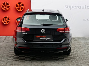 Volkswagen Passat B8 Variant 2.0 TDI BlueMotion SCR 150KM 2019 VOLKSWAGEN Passat 2.0 TDI Comfortline Combi 150KM 2019, zdjęcie 3