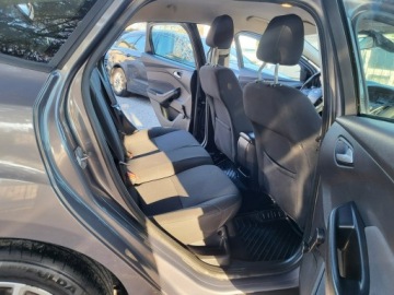 Ford Focus III Hatchback 5d facelifting 1.6 Ti-VCT 125KM 2015 Ford Focus 1.6 125 KM 100% Przebieg Dekra, zdjęcie 18