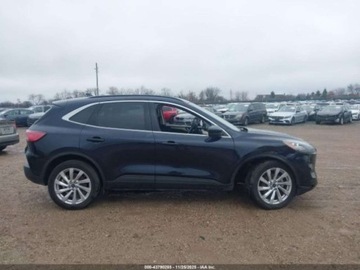 Ford Escape III 2021 Ford Escape FORD ESCAPE TITANIUM 2.0 Benzyna 250KM, zdjęcie 1