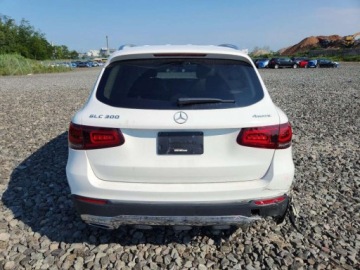 Mercedes GLC C254/X254 2022 Mercedes-Benz GLC 300 4matic 2022 2.0 Benzyna 255KM, zdjęcie 2