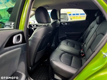 Kia XCeed PHEV Facelifting 1.6 GDi Plug-In 141KM 2023 Kia XCeed Kia XCeed 1.6 GDI PHEV L Business Line DCT 1.6 Hybryda Plug-in, zdjęcie 21