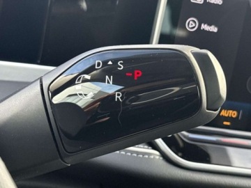 Volkswagen Passat B8 Variant Facelifting 2.0 TDI SCR 150KM 2024 Volkswagen Passat Elegance Matrix Panorama Harman ACC FV23 Serwis ASO, zdjęcie 16