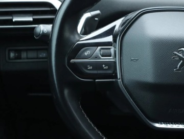 Peugeot 3008 II Crossover 1.2 PureTech 130KM 2019 Peugeot 3008 1.2 PureTech, Automat, Skóra, Navi, zdjęcie 21