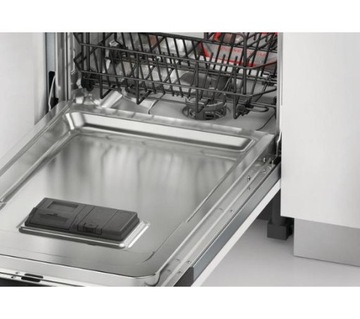 ZMYWARKA DO ZABUDOWY WHIRLPOOL WSIC 3M27 C 10 KOMPLETÓW 47 dB