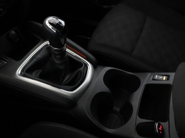 Nissan Qashqai II Crossover 1.6 DIG-T 163KM 2016 Nissan Qashqai navi klima auto grzane fotele, zdjęcie 26