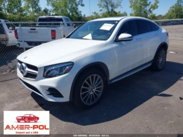 Mercedes GLC C253 2019 Mercedes-Benz GLC 2019 MERCEDES-BENZ GLC 300 COUPE 4MATIC 2.0 Benzyna 241KM