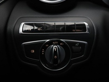 Mercedes Klasa C W205 Limuzyna 180 156KM 2014 Mercedes C 180 automat full LED navi kamera i, zdjęcie 32