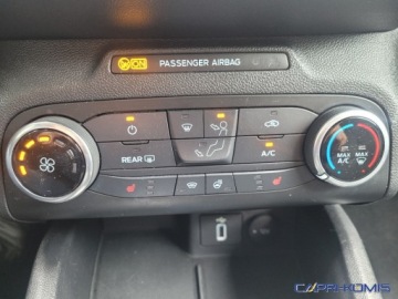 Ford Focus IV Kombi 2.0 EcoBlue 150KM 2019 Ford Focus 2.0TDCi Automat Swietny Stan Bezwypadkowy 2.0 Diesel 150KM, zdjęcie 21