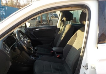 Volkswagen Tiguan II SUV 2.0 TDI 150KM 2017 Volkswagen Tiguan R-Line 2.0 Diesel 150KM, zdjęcie 28