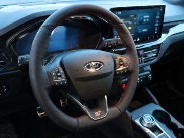 Ford Focus IV Hatchback ST Facelifting 2.3 EcoBoost 280KM 2025 ST X 2.3 EcoBoost 280KM / Pakiet Parking, Winter, Driver Assist., zdjęcie 6