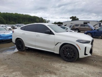BMW X6 G06 2024 BMW X6 M60i 2024 4.4l 4.4 Benzyna 523KM, zdjęcie 4