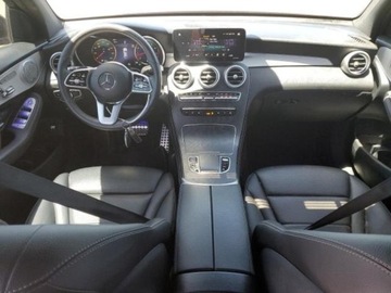 Mercedes GLC C253 2020 Mercedes-Benz GLC 2020 Mercedes-Benz GLC GLC 300 4MATIC Coupe 2.0 Benzyna, zdjęcie 7