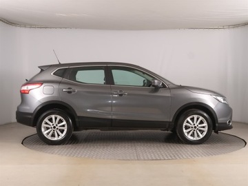 Nissan Qashqai II Crossover 1.6 DIG-T 163KM 2016 Nissan Qashqai 1.6 DIG-T, Salon Polska, zdjęcie 5