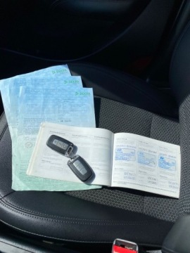 Hyundai ix35 SUV 1.7 CRDi 115KM 2011 Hyundai ix35 KLIMATYZACJA SKORY GRZANE FOTELE PARKTRONIC TEMPOMAT PELEN SE, zdjęcie 20