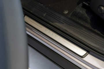 Volvo XC40 Crossover Facelifting 2.0 B3 163KM 2025 Volvo XC 40 Plus Dark B3 Mild Hybrid Benzyna, zdjęcie 15