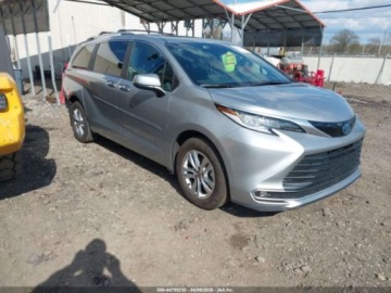 Toyota Sienna III 2025 Toyota Sienna 2025 Toyota Sienna Limited 2.5 Hybryda 245KM, zdjęcie 2