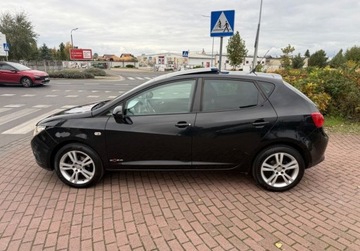 Seat Ibiza IV Hatchback 5d 1.2 TSI 105KM 2011 Seat Ibiza 1.2Tsi KLIMATRONIC Panorama dach Extra stan 1.2 Benzyna, zdjęcie 21