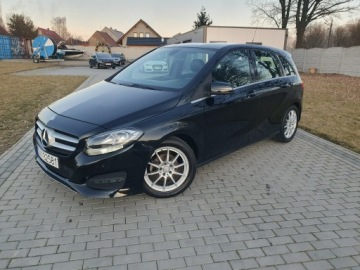 Mercedes Klasa B W246 Sports Tourer 180 CDI 109KM 2015 Mercedes B 180 di Automat Skóra LIFT 2015r Raty