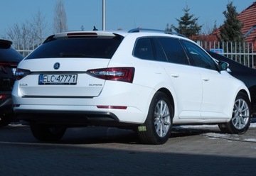 Skoda Superb III Kombi 2.0 TDI 150KM 2018 Skoda Superb 2,0 TDi DSG7 Ambition Plus Krajowy ACC Keyles El.Klapa Carplay, zdjęcie 33