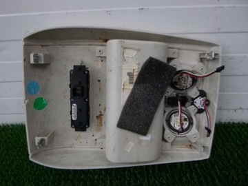 GRAND VOYAGER V 08 LAMPA POLSTROVÁNÍ PANEL SKŘÍŇKA