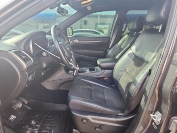 Jeep Grand Cherokee IV 2021 Jeep Grand Cherokee Laredo 2021 3.6l 3.6 Benzyna 293KM, zdjęcie 7