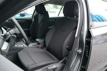 Skoda Octavia IV Liftback 1.5 TSI EVO 150KM 2025 Škoda Octavia Skoda Octavia Edition130 Essence, zdjęcie 19