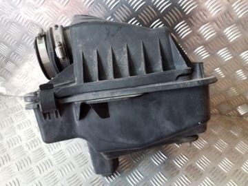 04861388AB POUZDRO FILTRU VZDUCHU 2.5 TD 87 2006 CHRYSLER VOYAGER II (ES)